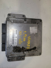 Load image into Gallery viewer, Vauxhall Vivaro Renualt Trafic 1.9 DCi 100 Engine ECU