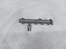 Load image into Gallery viewer, Audi A6 C6 TDi SE Auto Avant Passengers Left Side Fuel Rail
