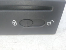 Load image into Gallery viewer, 8233051
