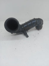 Load image into Gallery viewer, Ford Transit MK7 Tipper 2006-2014 Air Intake Hose
