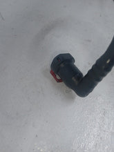 Load image into Gallery viewer, Ford Transit MK7 Euro 4 2.2 FWD 2007 - 2013 Fuel Return Pipes
