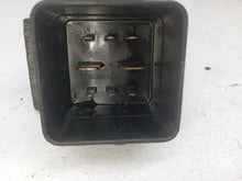 Load image into Gallery viewer, Vauxhall Vivaro Trafic Primastar 2.0 DCi Glow Plug Relay
