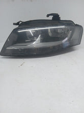 Load image into Gallery viewer, Audi A4 B8 SE 2.0 TDI Passenger Left Side Headlight
