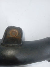 Load image into Gallery viewer, Ford Transit Connect 2004 1.8 TDDI Drivers Right Side Intercooler Pipe
