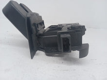 Load image into Gallery viewer, Audi A4 B7 SE 2.0 TDI Tailgate Lock
