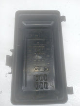 Load image into Gallery viewer, Ford Transit MK7 Euro 4 2.4 RWD 2007 - 2011 Fuse Box Lid
