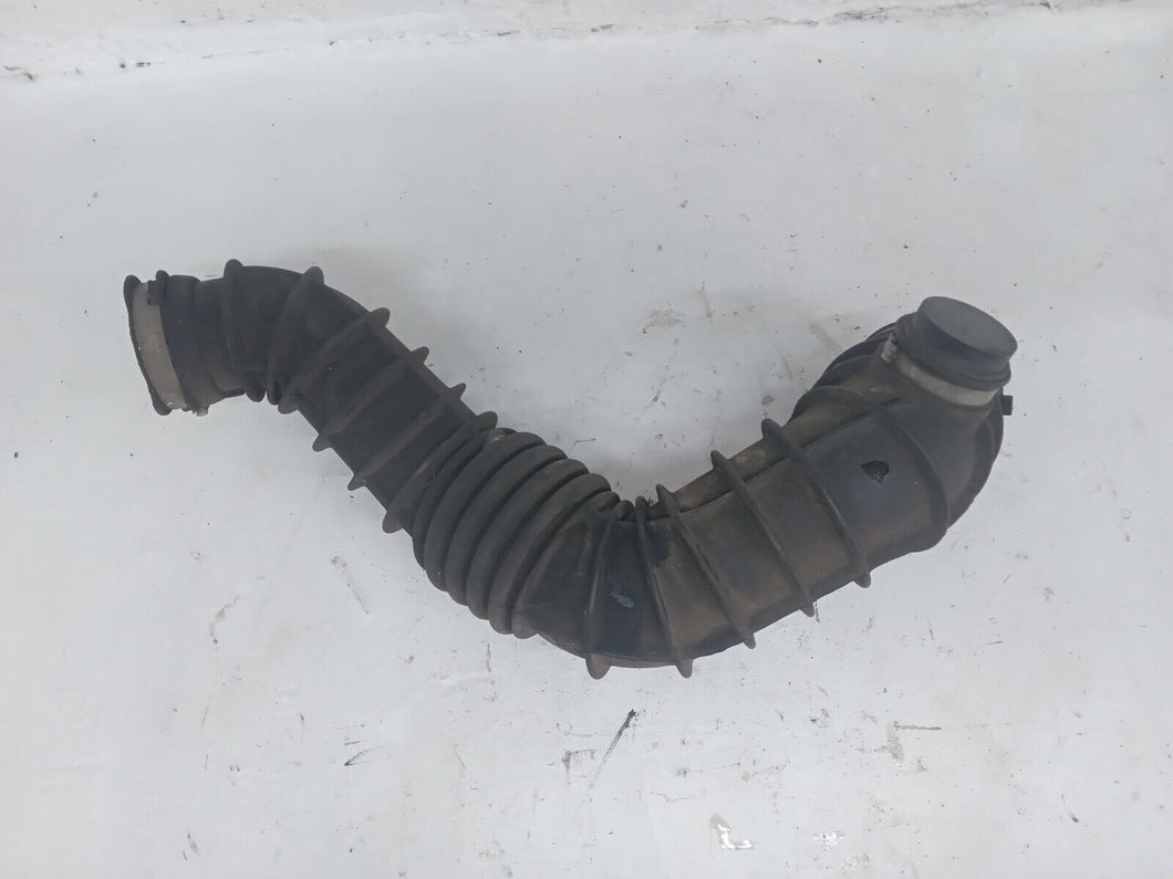 Ford Transit MK6  2.4 RWD 2000 - 2006 Air Pipe