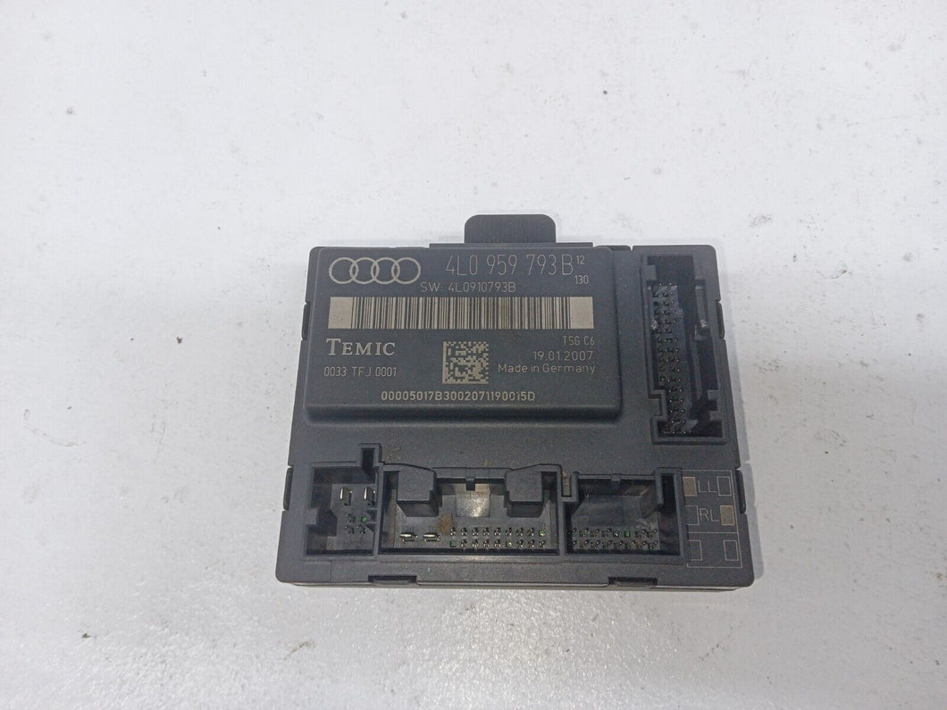 Audi Q7 4L 3.0 TDi Quattro S line Drivers Side Front Door Module