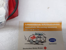 Load image into Gallery viewer, Audi Q7 4L 3.0 TDi Quattro S line First Aid Kit
