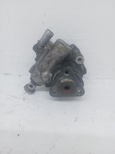 Load image into Gallery viewer, Audi A4 2.4 V6 Sport B6 Cabriolet Power Steering Pump
