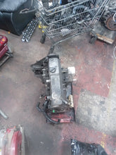 Load image into Gallery viewer, Ford Transit Connect 1.8 TDDI 2003 Bare Engine
