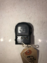 Load image into Gallery viewer, JAGUAR S TYPE 3.0 V6 PETROL 2001 Steering Wheels Adjuster Switch
