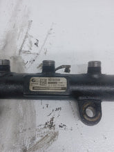 Load image into Gallery viewer, Ford Mondeo MK4 2.0 TDCi 2007 - 2011 Fuel Rail
