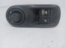 Load image into Gallery viewer, Vauxhall Vivaro Trafic Primastar 2.0 DCi Electric Window Switches
