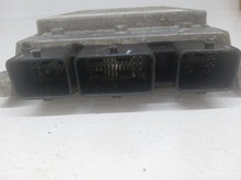 Load image into Gallery viewer, Ford Transit MK7 2.2 FWD Engine ECU
