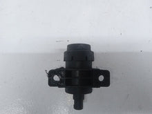 Load image into Gallery viewer, Vauxhall Vivaro Renualt Trafic 1.9 D F9Q Boost Solenoid
