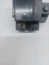 Load image into Gallery viewer, Audi A4 B8 SE 2.0 TDI Ignition Starter Switch And Key
