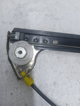 Load image into Gallery viewer, 8233071

