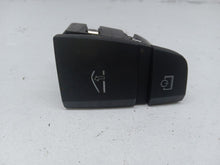 Load image into Gallery viewer, Audi Q7 4L 3.0 TDi Quattro S line Glovebox Opening Switch
