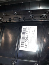 Load image into Gallery viewer, 7884037
