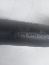 Load image into Gallery viewer, Ford Transit Connect 1.8 TDDI 2003 Drivers Right Side Inter Cooler Pipe Hose

