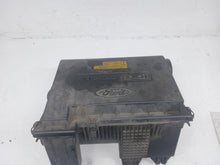 Load image into Gallery viewer, Ford Transit MK7 2.2 FWD 2006 - 2013 Air Filter Housing
