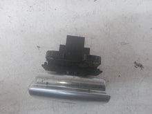 Load image into Gallery viewer, 8233039
