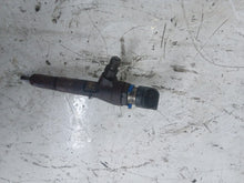 Load image into Gallery viewer, Ford Transit Connect 2008 1.8 TDCI Fuel Injectior
