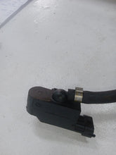 Load image into Gallery viewer, 7983682
