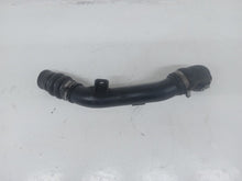 Load image into Gallery viewer, Ford Transit Connect 1.8 TDDI 2003 Drivers Right Side Inter Cooler Pipe Hose
