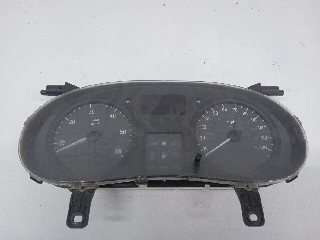 Vauxhall Vivaro Renualt Trafic 1.9 D F9Q Speedometer