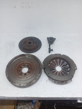 Load image into Gallery viewer, Ford Transit MK7 2.4 RWD Tipper 2006-2014 Clutch Kit
