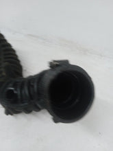 Load image into Gallery viewer, Vauxhall Vivaro Trafic Primastar 2.0 DCi Turbo Air Induction Pipe
