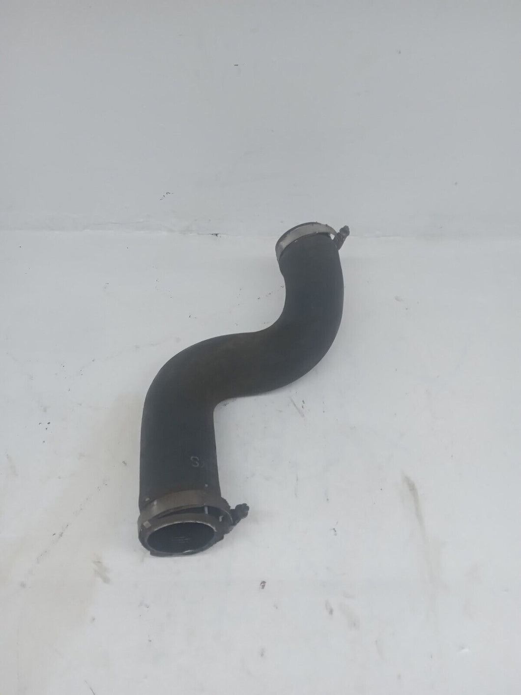 Audi A4 B8 SE 2.0 TDI Turbo Charger Intake Hose