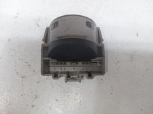 Load image into Gallery viewer, Ford Transit MK6 2.0 TDDI FWD 2000 - 2006 Ignition Switch
