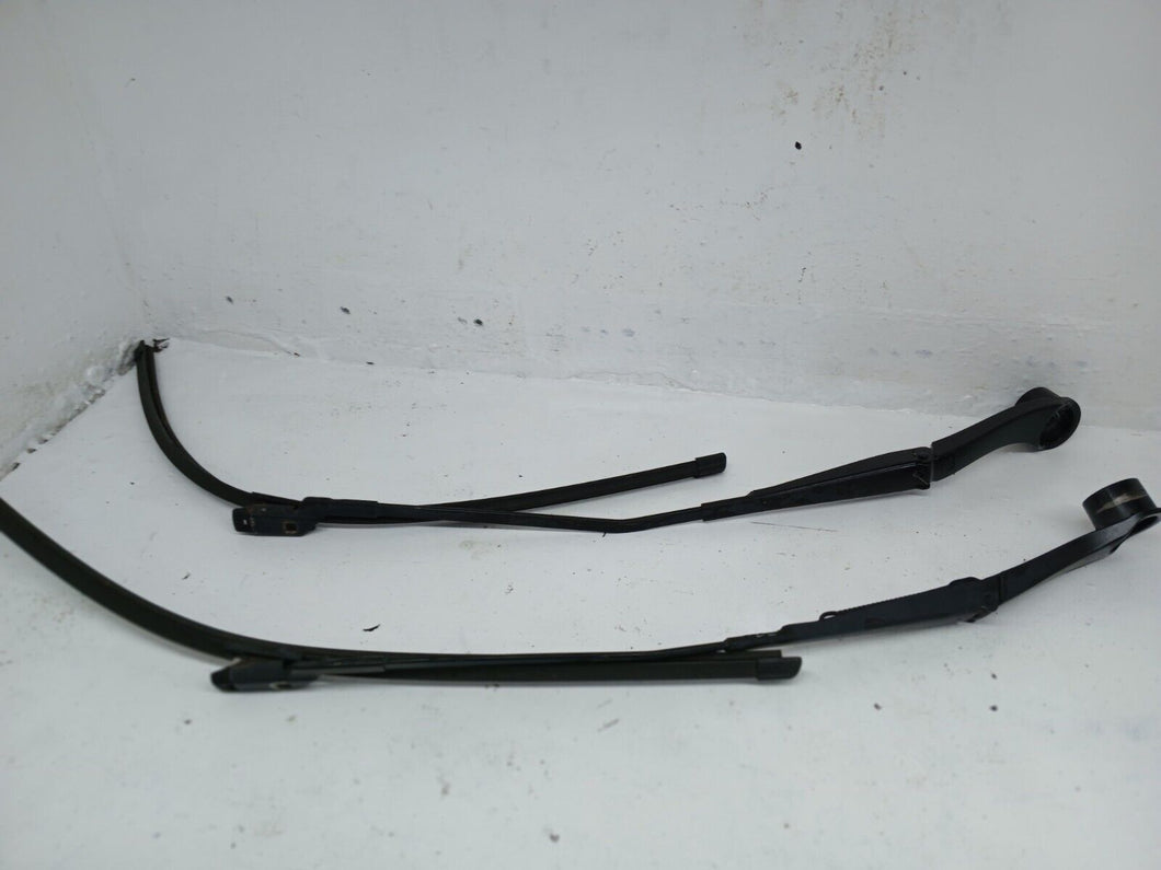 Ford Transit Custom 2.2 Euro 5 2015 - 2019 Wiper Arms Pair Of