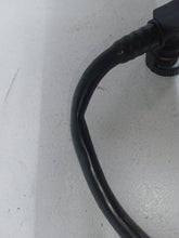 Load image into Gallery viewer, Vauxhall Vivaro Trafic Primastar 2.0 DCi Vacuum Pipe
