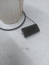 Load image into Gallery viewer, Vauxhall Vivaro Trafic Primastar 2.0 DCi Fuel Sender Unit
