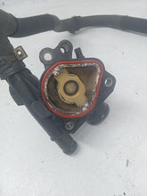 Load image into Gallery viewer, Vauxhall Vivaro Trafic Primastar 2.0 DCi Thermostat Housing
