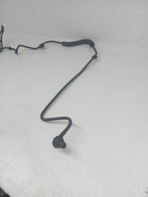 Load image into Gallery viewer, Ford Mondeo MK4 2.0 TDCi 2007 - 2011 Vacuum Pipe
