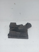 Load image into Gallery viewer, Ford Transit MK7 2.4 RWD 2006 - 2013  Air Filter Housing
