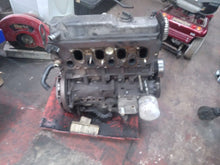 Load image into Gallery viewer, Ford Transit Connect 1.8 TDDI 2003 Bare Engine
