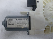 Load image into Gallery viewer, Audi Q7 4L 3.0 TDi Quattro S line Drivers Side Front Window Motor
