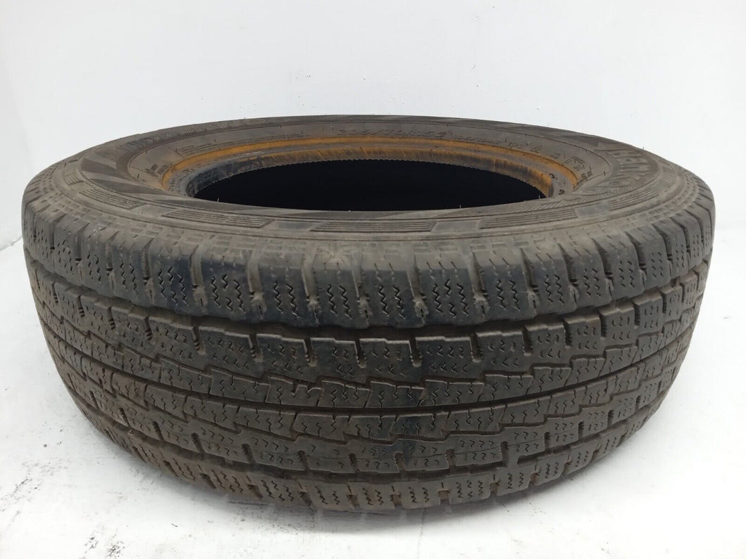 205 70R 15C Good Tyre