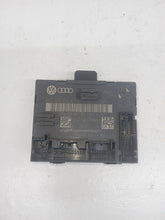 Load image into Gallery viewer, Audi A4 B8 SE 2.0 TDI Passenger Left Side Front Door Control Unit
