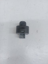 Load image into Gallery viewer, 7940628
