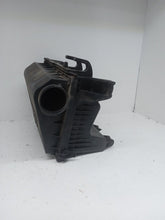 Load image into Gallery viewer, Ford Transit MK7 2.2 FWD 2006 - 2013 Air Filter Housing
