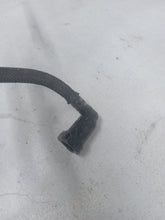 Load image into Gallery viewer, Vauxhall Vivaro Trafic Primastar 2.0 DCi Fuel Feed Pipe
