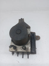 Load image into Gallery viewer, Ford Transit MK7 Euro 4 2.4 RWD 2007 - 2011 ABS Pump Modulator
