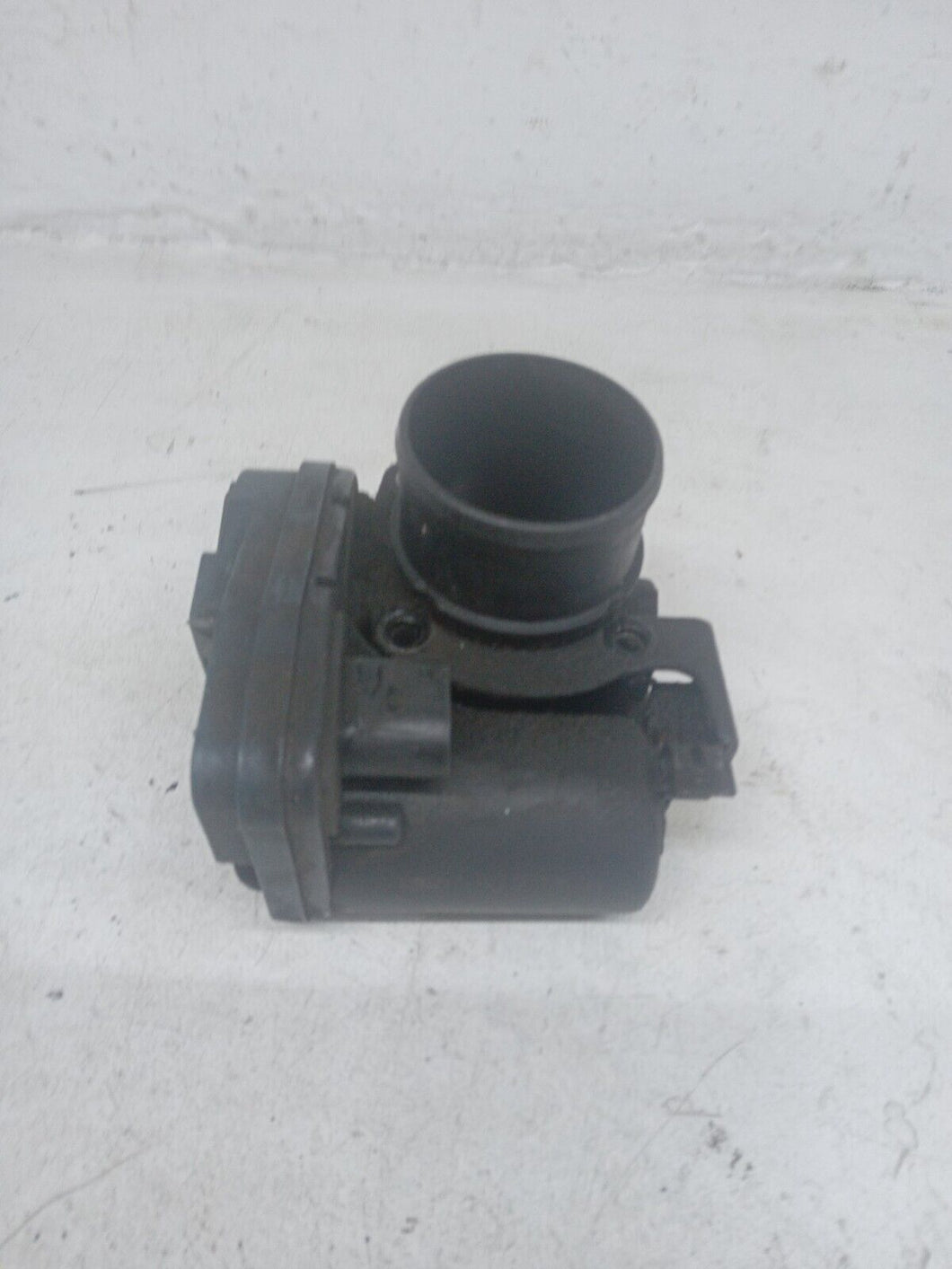 5875201